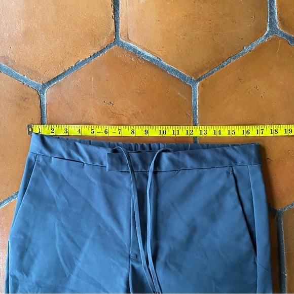 ESNTLS Mens Pants Medium M Gray Drawstring Tapered Chino Jogger Minimalist - Picture 6 of 7